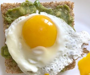 AVOCADO TOAST copia